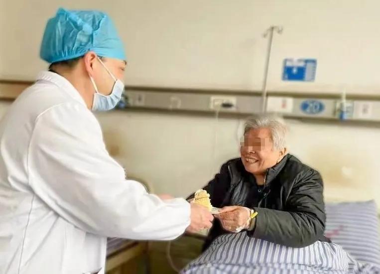 江西省胸科醫(yī)院心血管內(nèi)科15周歲啦